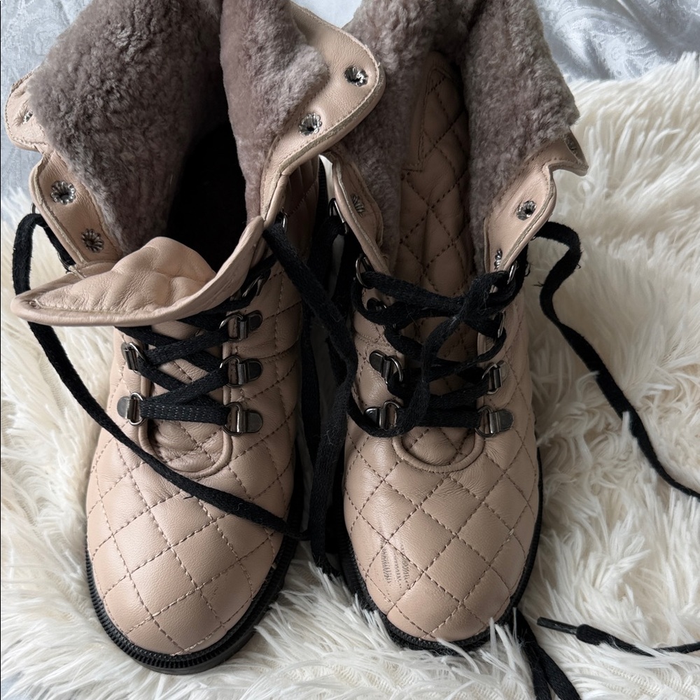 Elegant Quilted Beige Heeled Boots